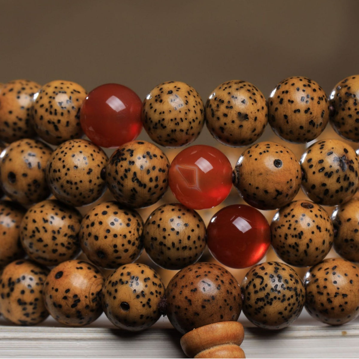 108 Mala Beads Bodhi Seed Red Agate Bracelet – Protection & Good Luck
